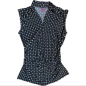 Vince Canute size medium V-neck sleeveless top, gathered fitted